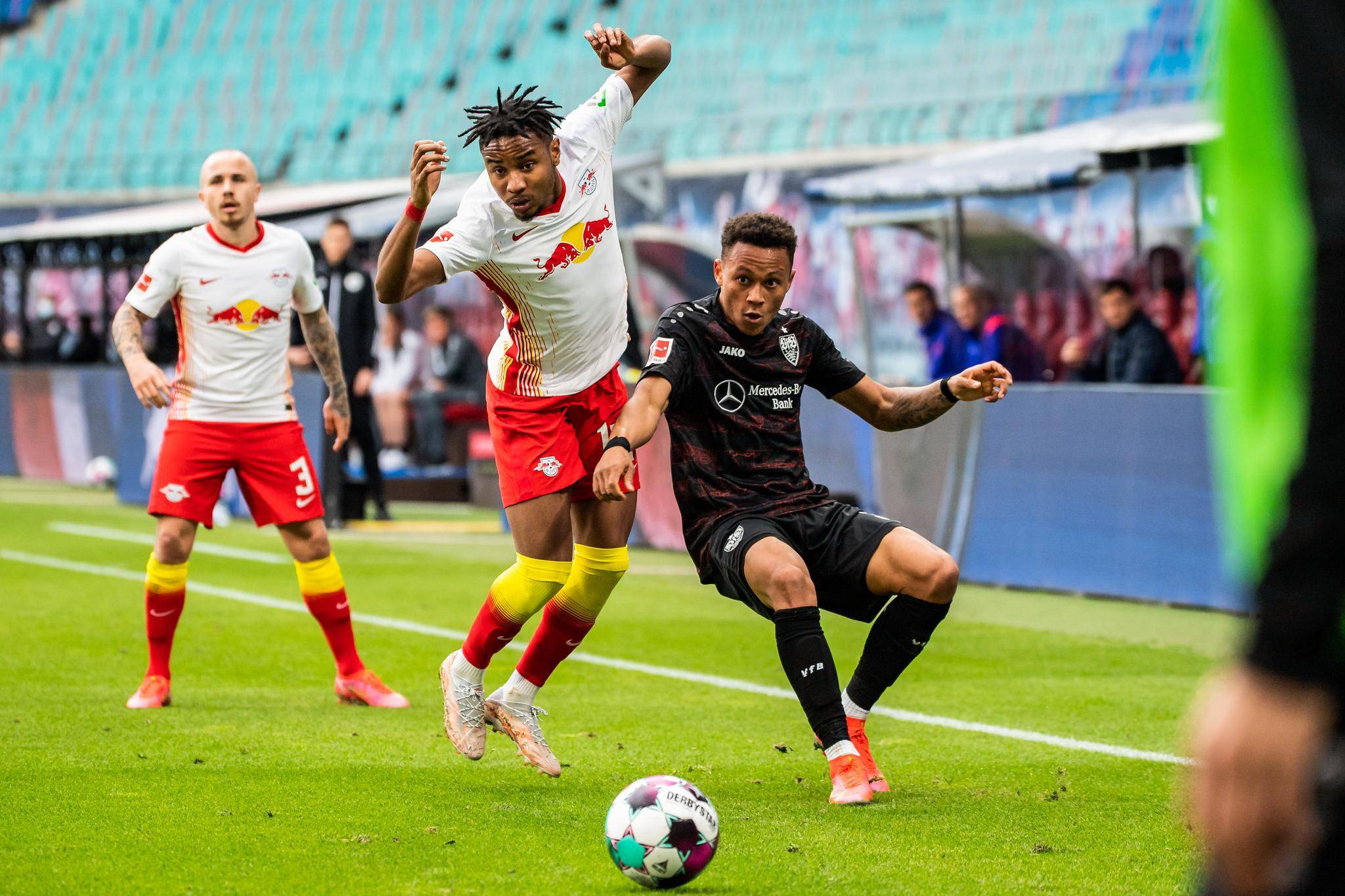 爱游戏官网-包含RB莱比锡大胜，争取下赛季欧战资格的词条