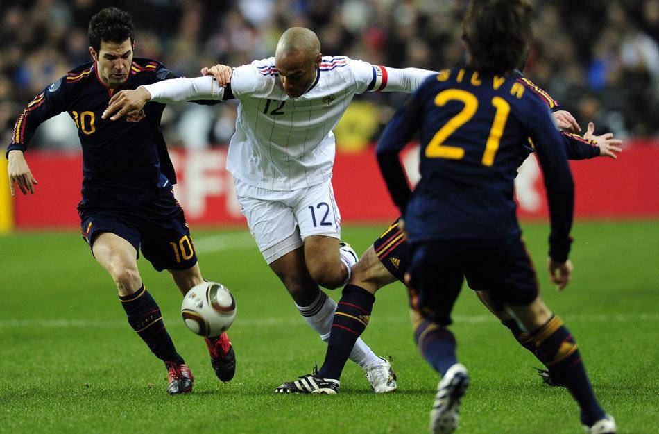 爱游戏app下载-柏林联队成功阻止对手的猛烈进攻