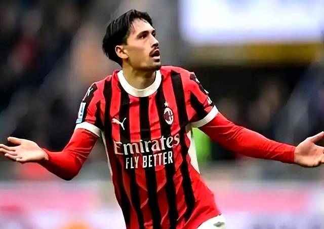 关于利物浦借将放走!AC米兰发现新星!的信息 关于利物浦借将放走!AC米兰发现新星!的信息