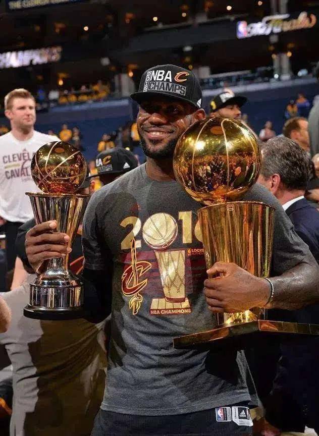 包含勇士惊魂一跳詹姆斯魔术的词条 包含勇士惊魂一跳詹姆斯魔术的词条