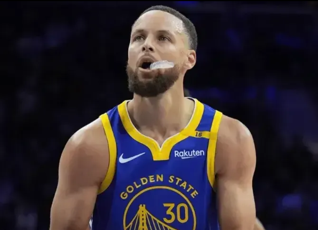 勇士主场力克鹈鹕，库里分成全队最高