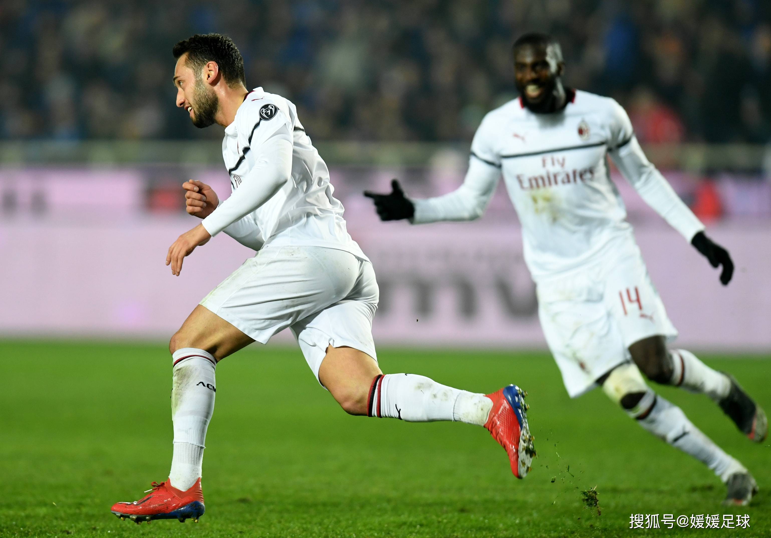 维罗纳备战欧洲足球比赛,实力出众 维罗纳备战欧洲足球比赛,实力出众