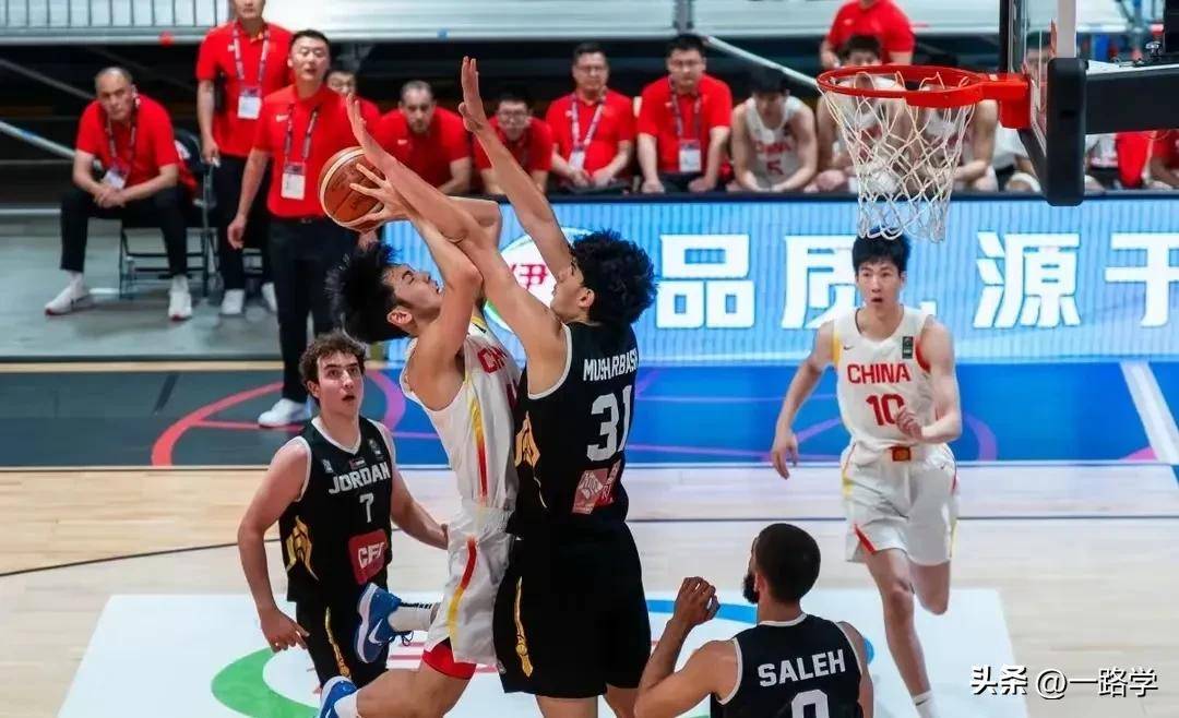 爱游戏入口-挑战险阻，球员们将奋勇争夺胜利的简单介绍