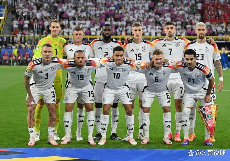 爱游戏中国官网-热门球队在国际赛事中遇强对手，面临挑战