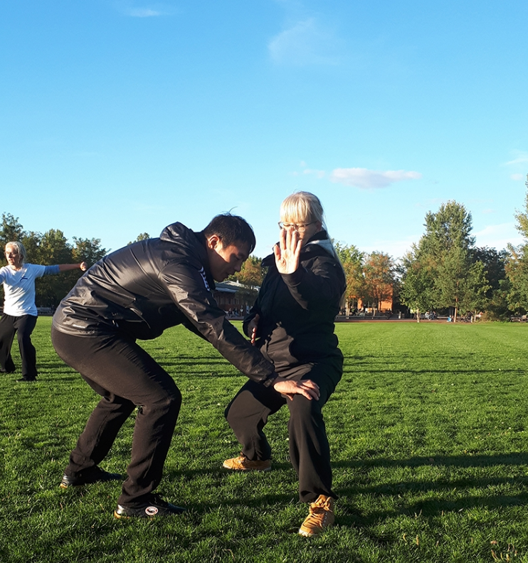 爱游戏app-拉科鲁尼亚对手是科尔多瓦，硬战再难分胜负的简单介绍