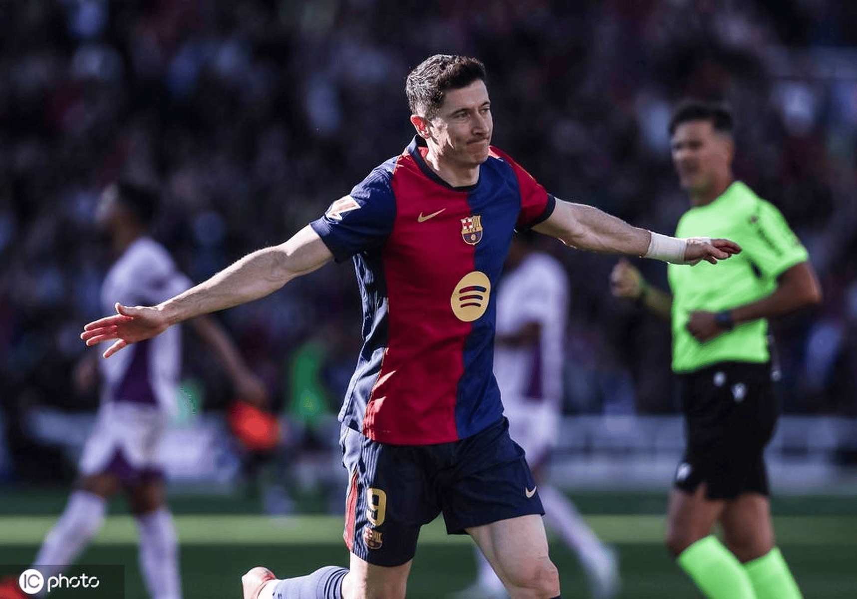 爱游戏网页版登录入口-德国胜西班牙，莱万多夫斯基双响