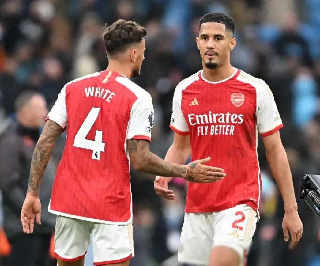 爱游戏网页版-阿森纳中场抢断连连，带领球队取得连胜