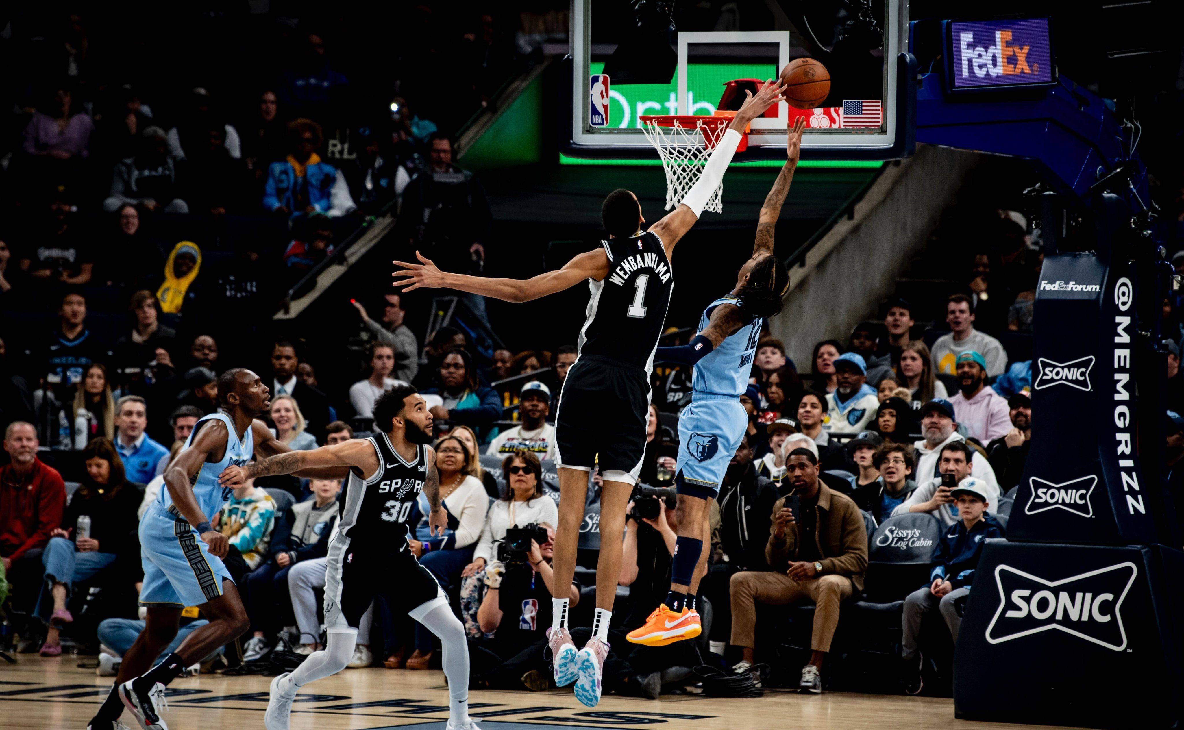 开拓者主场迎战灰熊,追求主场胜 开拓者主场迎战灰熊,追求主场胜