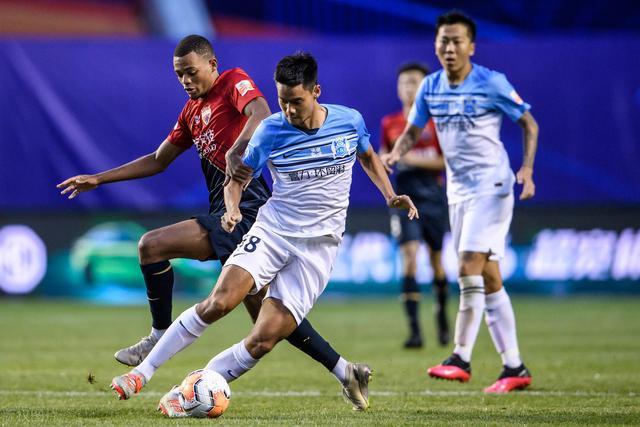 爱游戏登录入口-关于广州富力不敌对手，遭遇一场意外失利的信息