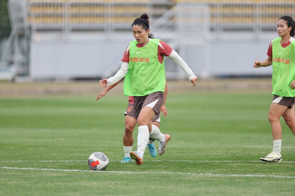 女足风云:中国女队集结备战的简单介绍 女足风云:中国女队集结备战的简单介绍